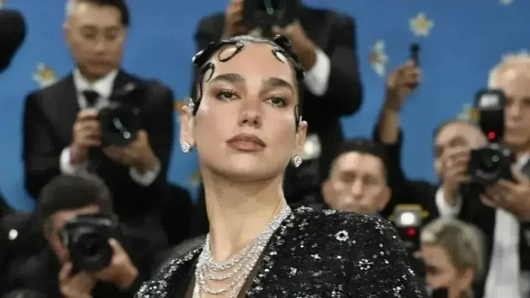 Dua Lipa’dan Samsung’a 15 milyon dolarlık dava: Fotoğraf kullanımı iddiası